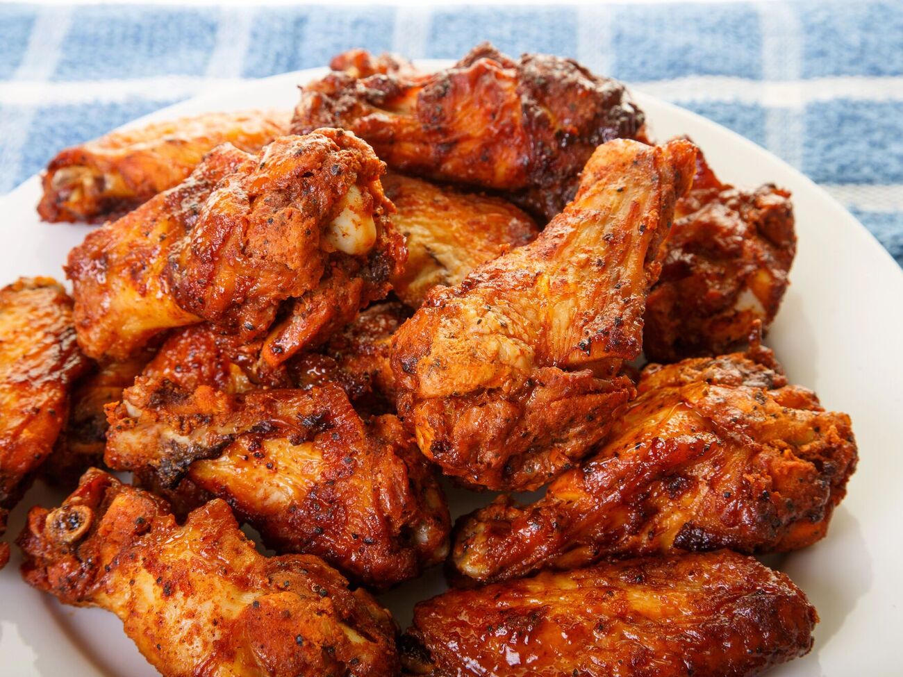 Для блюда можете использовать только среднюю часть, а можете все крыло