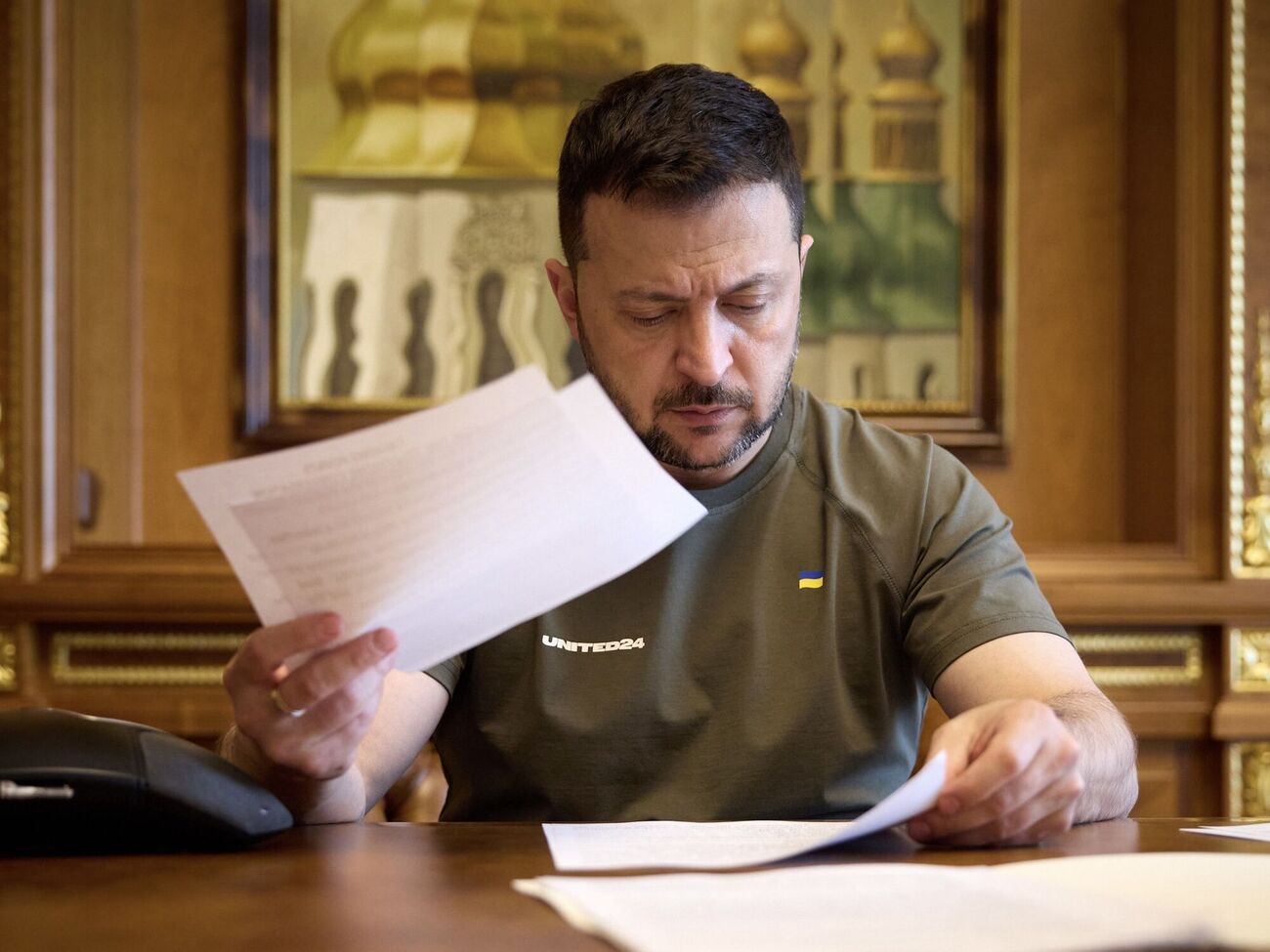 Керівні посади в підрозділах логістики НГУ обійматимуть лише бойові офіцери, заявив Зеленський