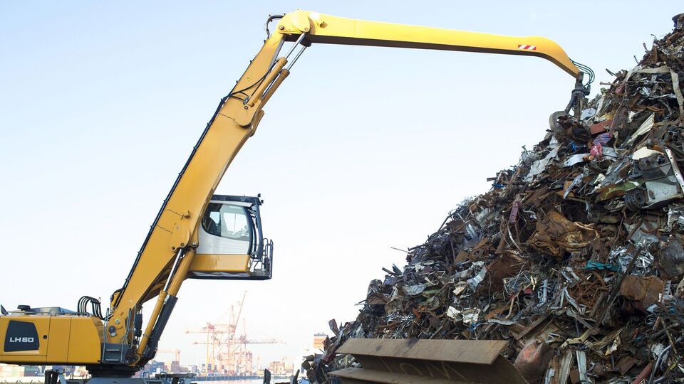 Кінцевим пунктом постачання українського брухту є території самопроголошеної "Придністровської молдавської республіки", зазначили журналісти