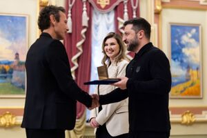 По словам Вакарчука, он не привык получать государственные награды