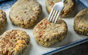 Смачні котлети можуть бути й без м'яса