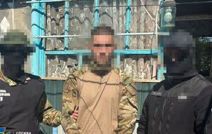 За версією розслідування, він намагався схилити до співпраці з агресором інших військових, ідеться в повідомленні