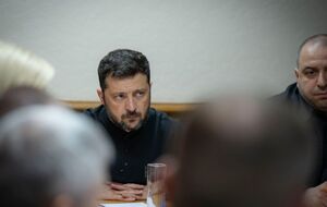 "Фламинго" будут выпускаться массово только через полгода, отметил президент