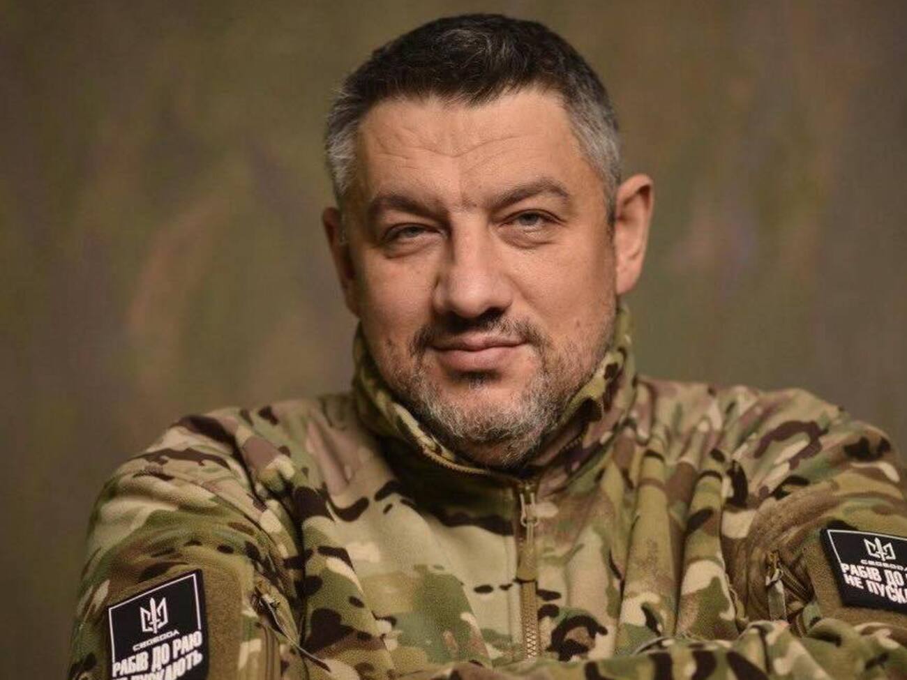 Припиніть займатися політикою і почніть займатися обороною, закликав Кузик