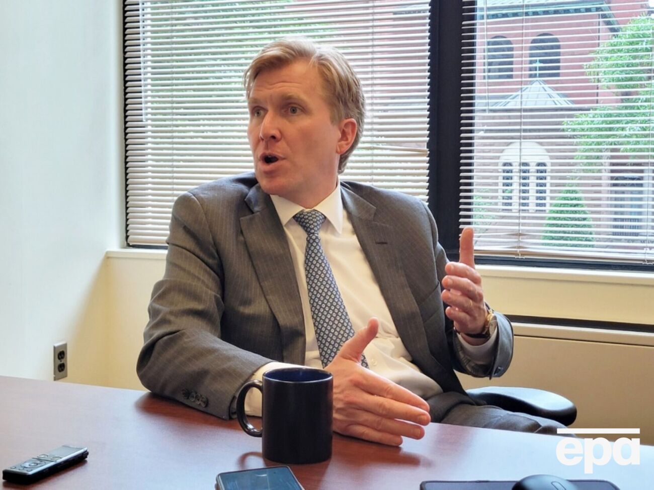 Колби дал понять, что бремя обеспечения мира в Украине ляжет на Европу, отметили собеседники