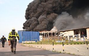 Двома ракетами "Калібр" росіяни влучили по заводу з американськими інвестиціями Flex у Мукачеві