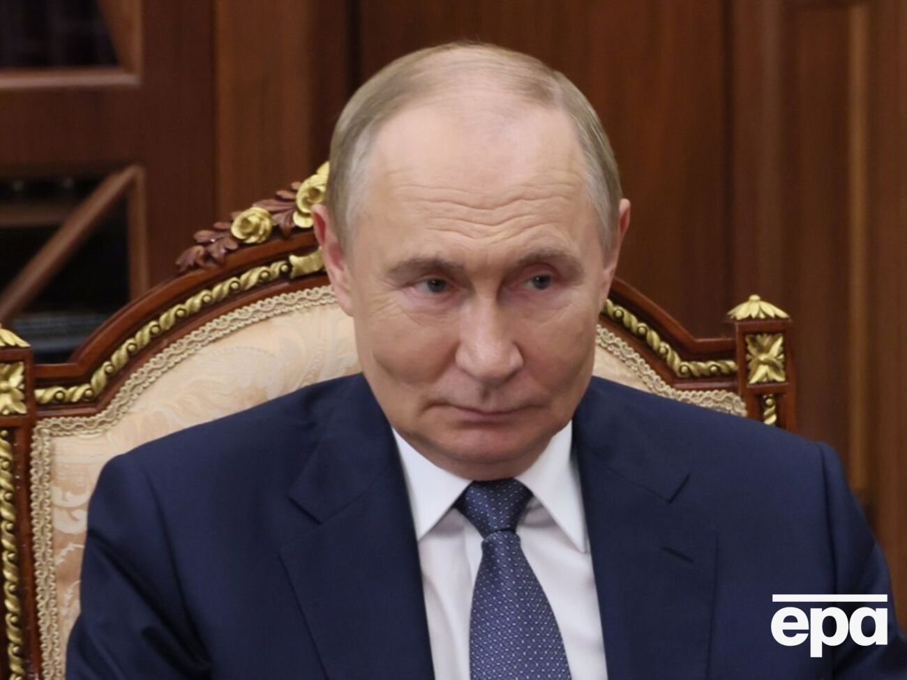 Міжнародний кримінальний суд у березні 2023 року виписав ордер на арешт Путіна