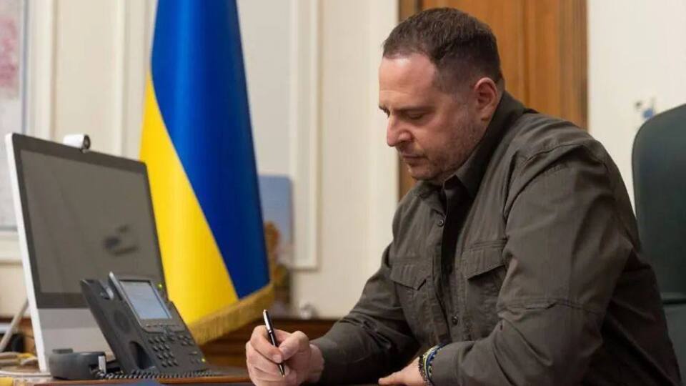 Єрмак написав, що Зеленський погодився з реформуванням ОП