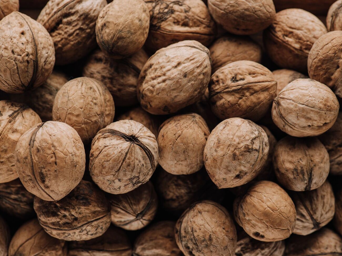Волоські горіхи потрібно трохи підсушити