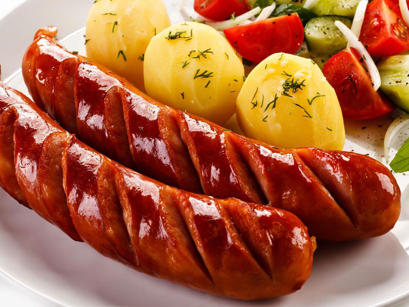 Лучше выбирать сосиски с говядиной