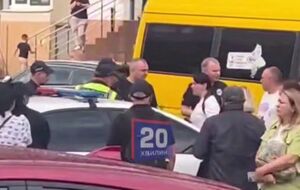 Перехожі намагалися "завадити розгляду адміністративного провадження", розповіли у поліції Вінницької області