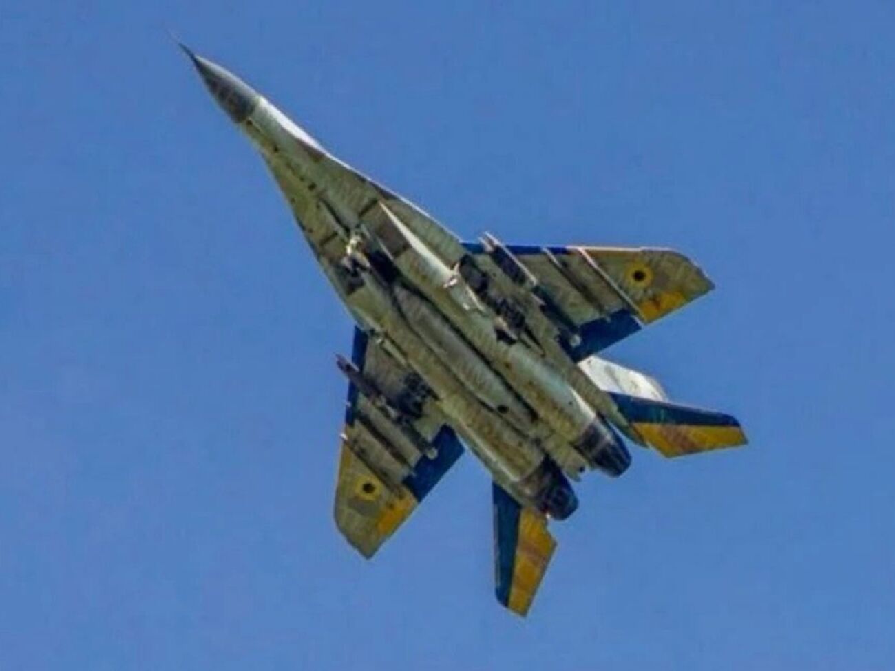 Винищувач повертався з бойового завдання