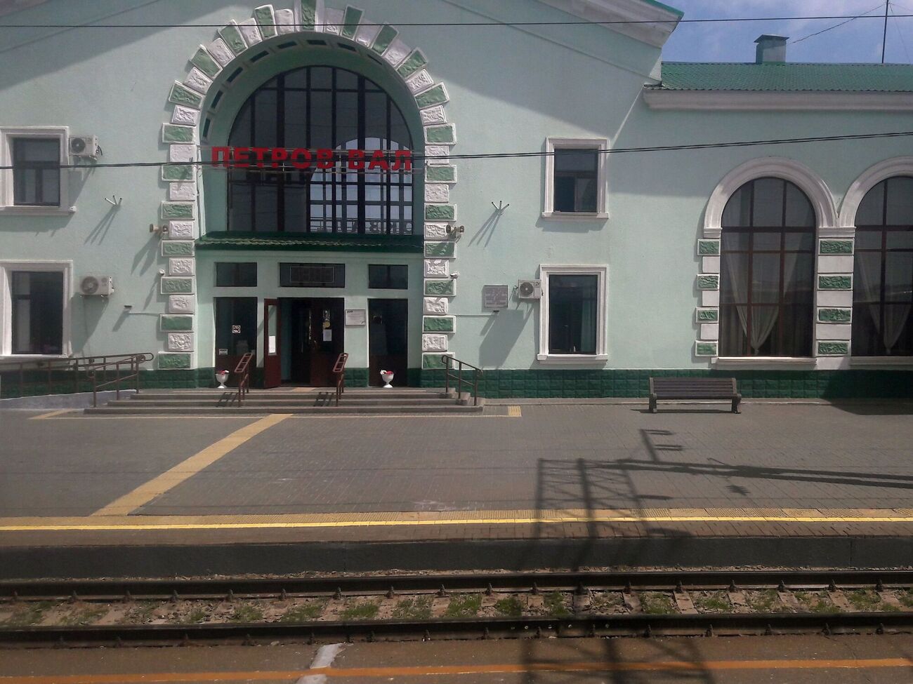 Обстріли зафіксували неподалік вокзалу