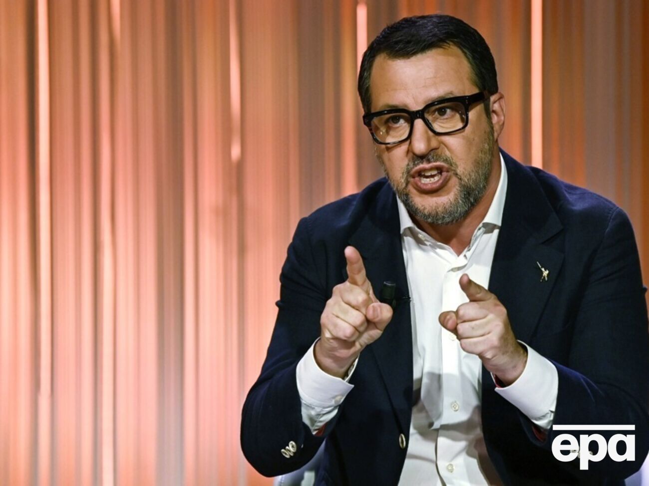 Сальвини раскритиковал Макрона за его позицию относительно европейских военных в Украине