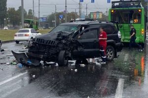 В результате ДТП в Харькове девять пострадавших госпитализированы