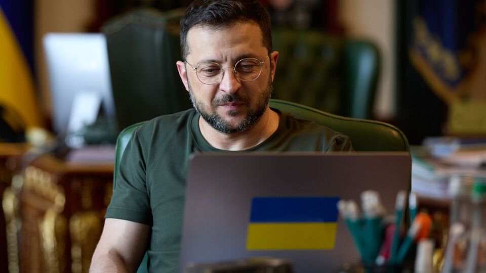 Зеленский подписал два указа, один из которых синхронизирует в Украине санкции Канады