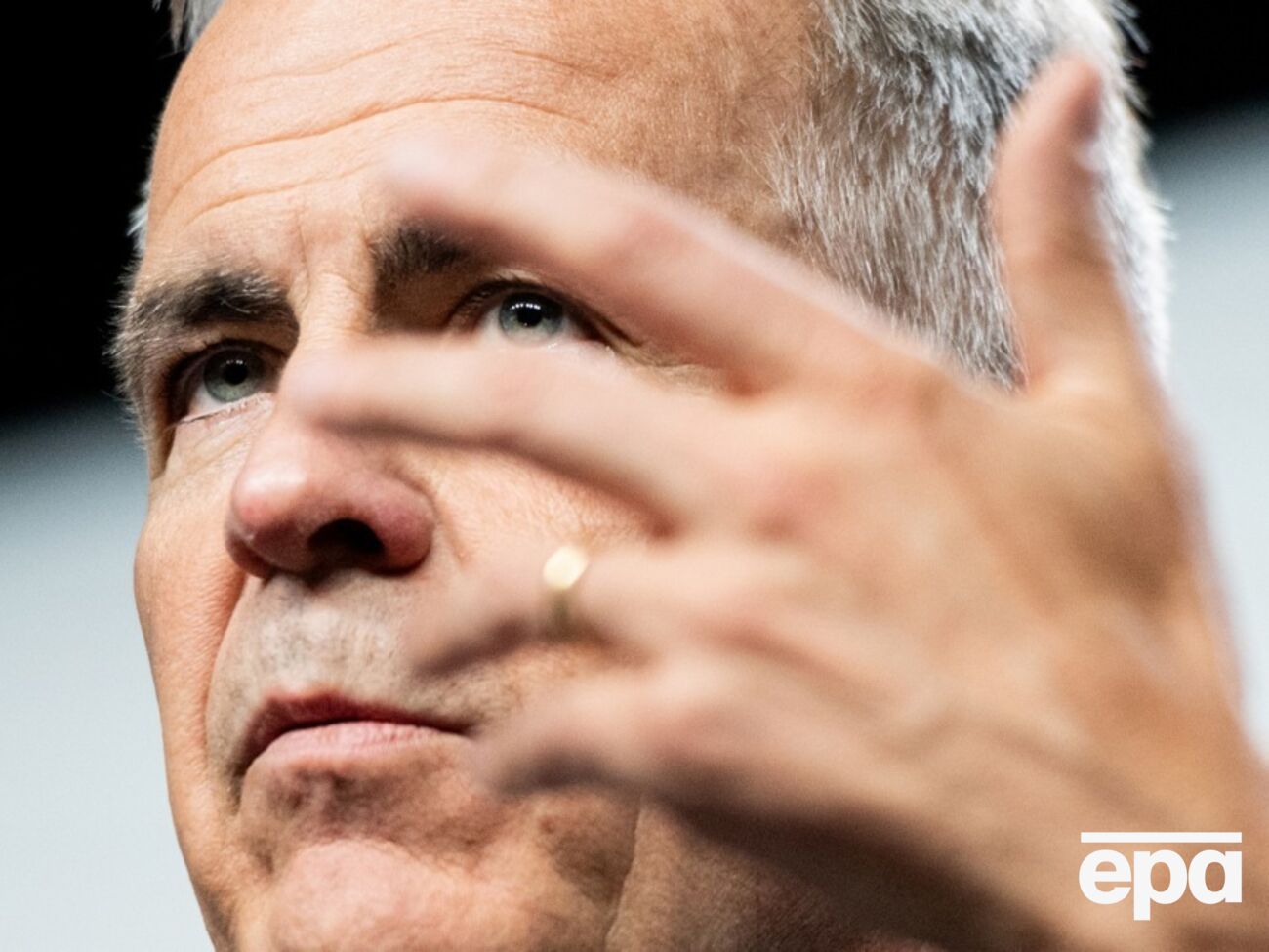 Канада усиливает свою поддержку Украины, отметил Карни