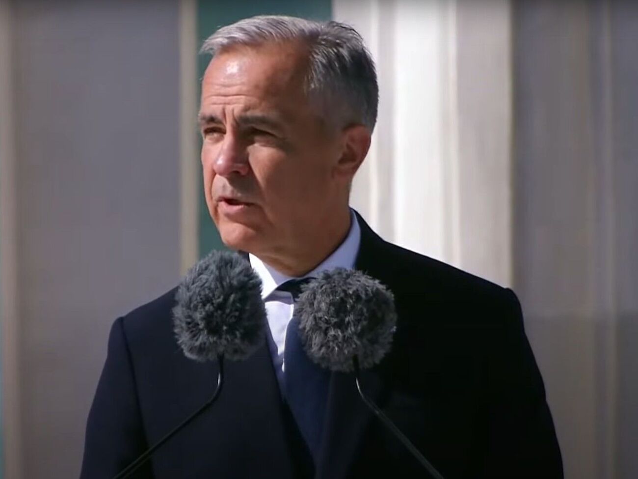 Настоящий мир и безопасность возможны только при наличии надежных гарантий для Украины, отметил Карни