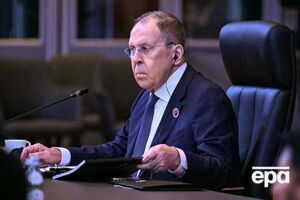 По словам Лаврова, отмена всех законов, которые запретили русский язык и каноническую УПЦ, якобы "не зависит ни от каких пожеланий Зеленского"