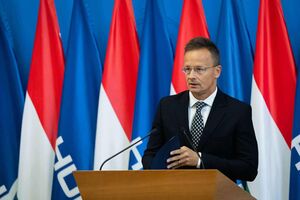 Сийярто заявил об "атаке на суверенитет"