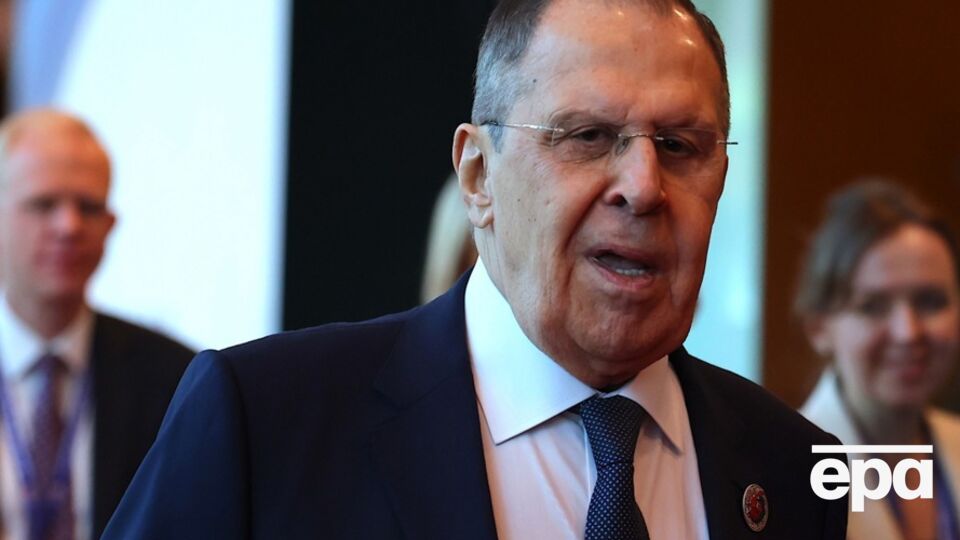 Лаврова запитали, чи намагався він своєю появою в цьому світшоті надіслати сигнал про бажання Росії відновити СРСР