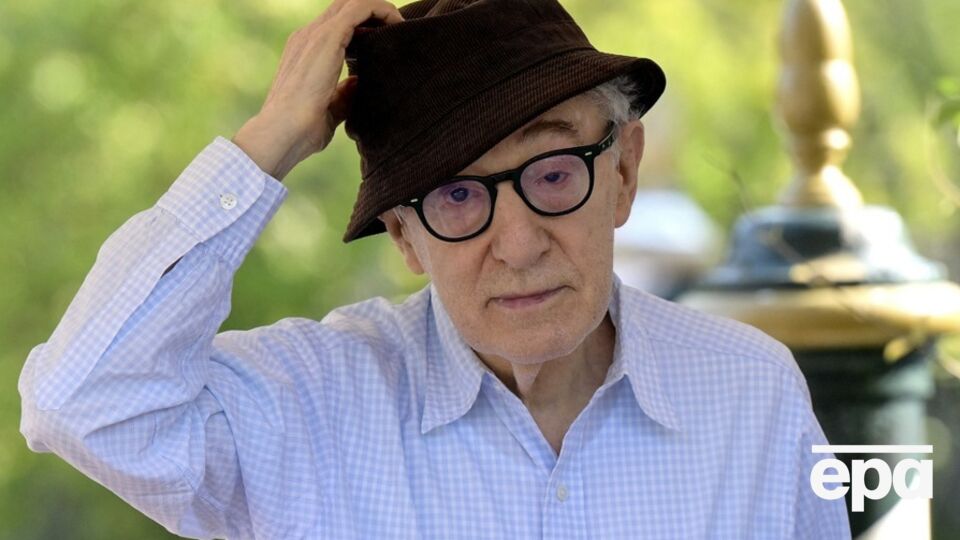 Аллен пытался оправдать свое участие в российском кинофестивале, отделяя политику от художественного диалога