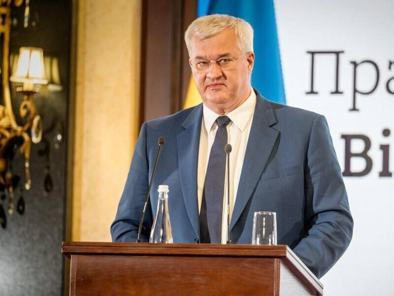 Как отметил дипломат, Москва не может бесконечно медлить с принятием конструктивных решений