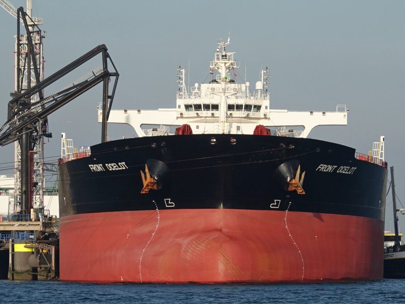 У РФ стверджують, що розливу палива немає