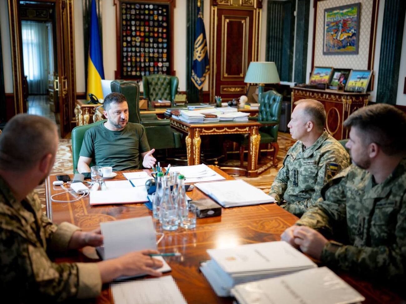 Участь у нараді з президентом узяв і Сирський