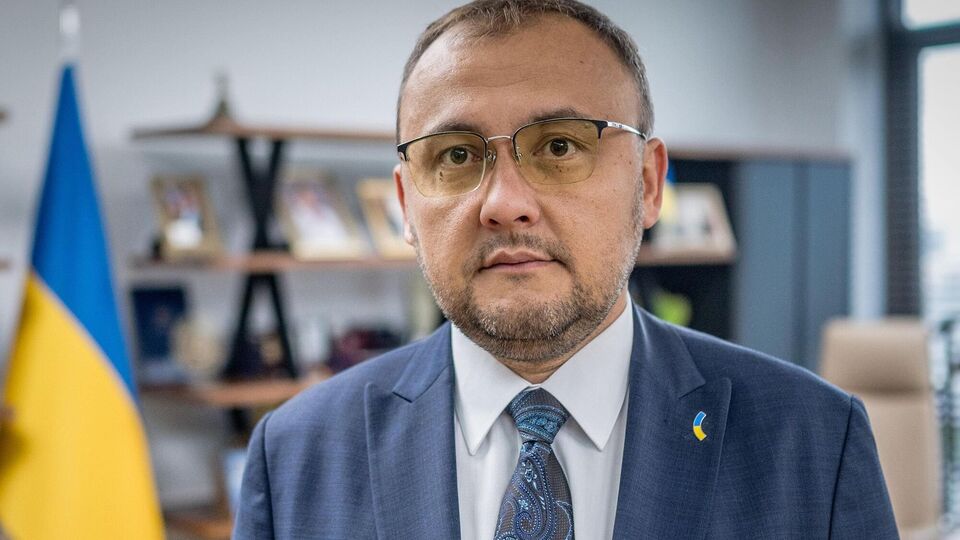 Боднар считает, что следует избегать "чрезмерных манипуляций"