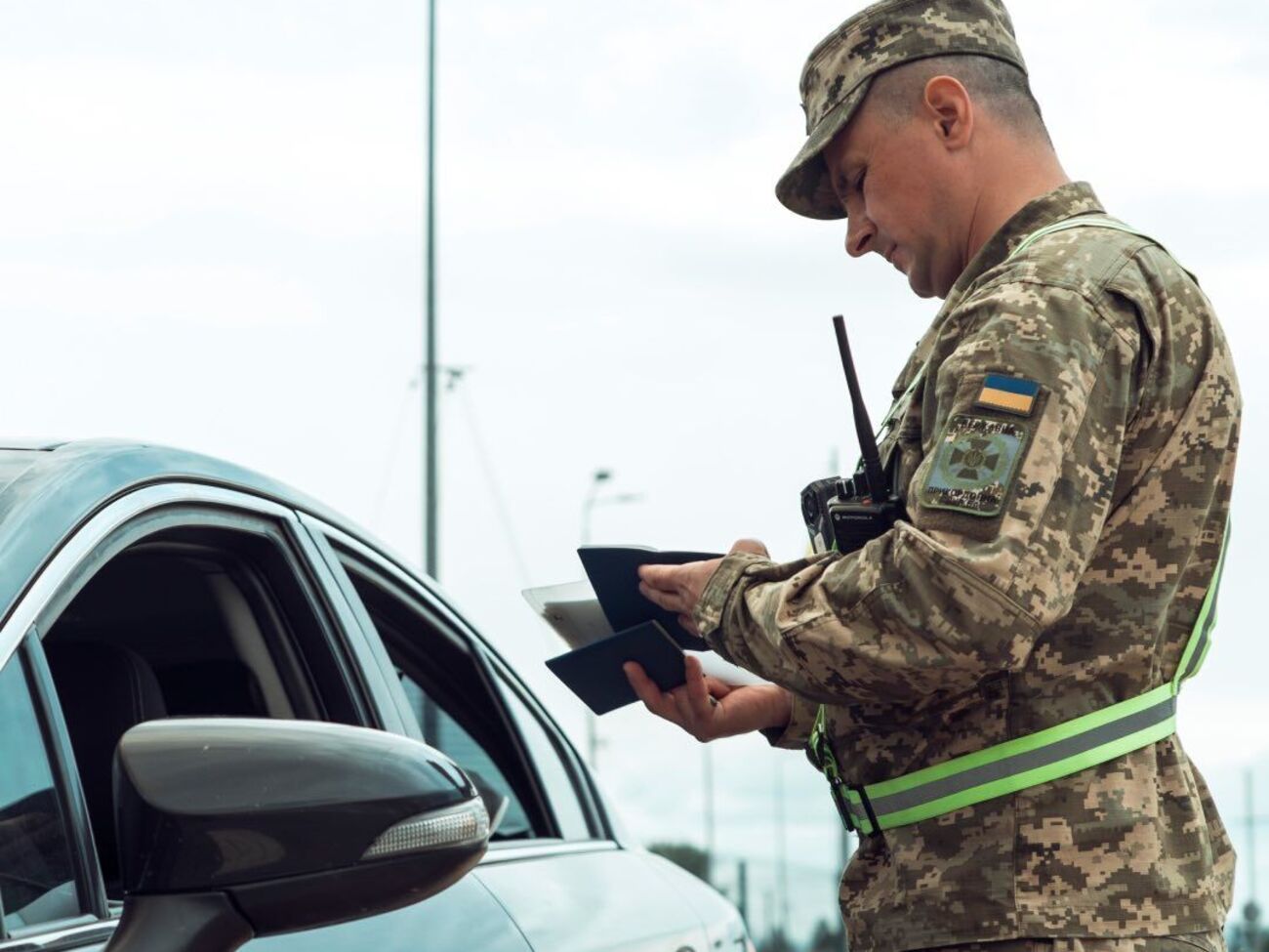 Ограничения остаются для топ-чиновников