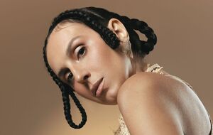 Новый трек Джамалы объединяет мелодическое техно, фьючер рейв и этническую украинскую эстетику