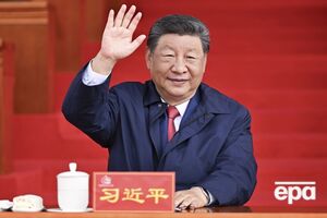 За правління Сі Цзіньпіна посади втратили 14 призначених ним топофіцерів, пише ЗМІ