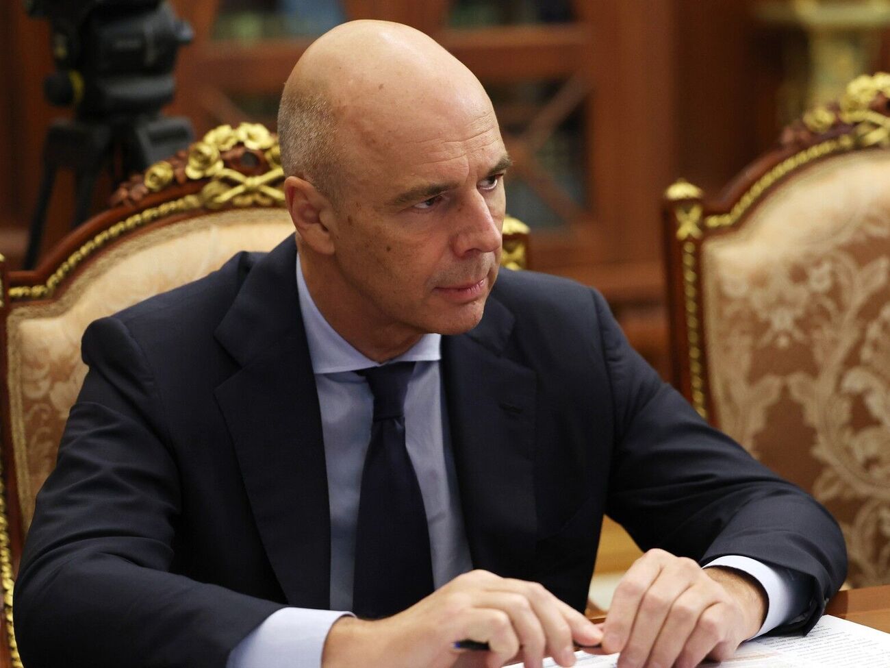 Силуанов сообщил Путину о замедлении темпов роста экономики РФ