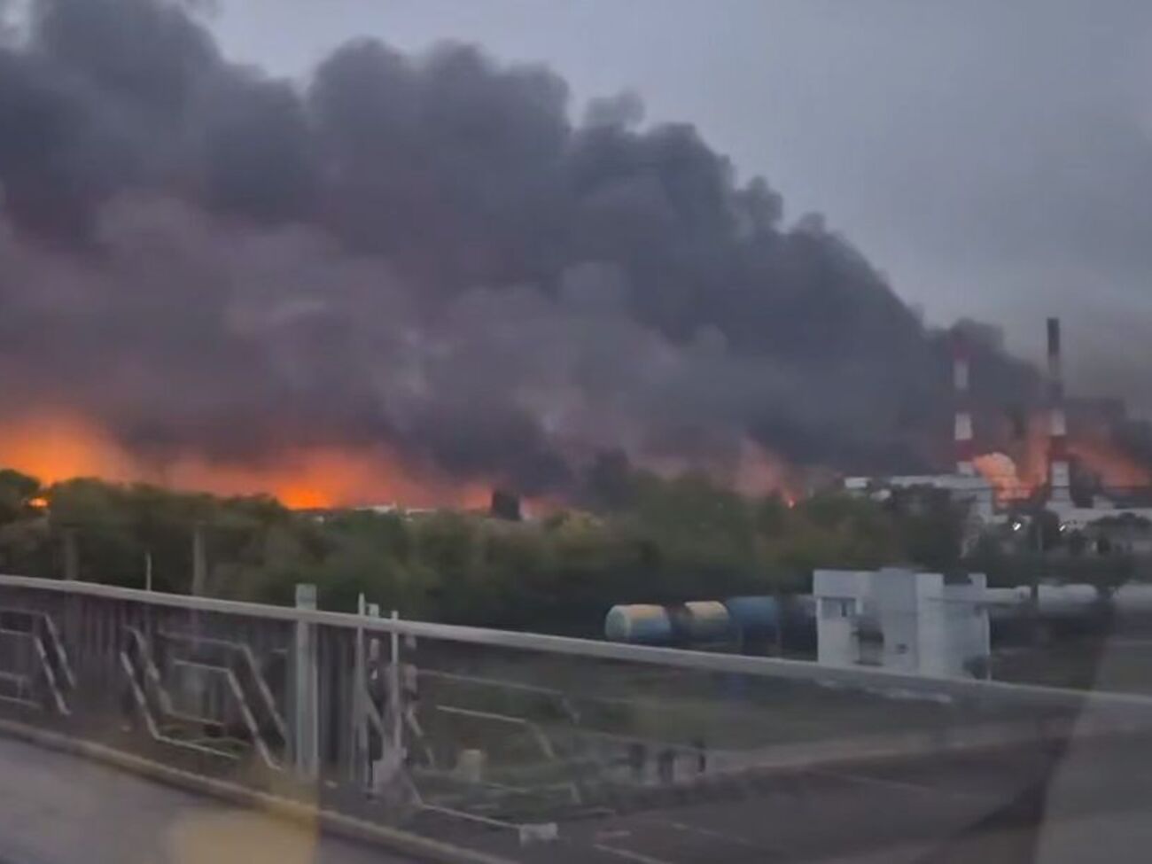 Пожар на НПЗ в Самарской области