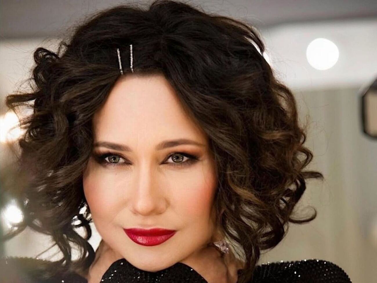 Мозговая об артистах, которые "переобулись": Отношусь к этому с мудростью – лучше сейчас, чем никогда