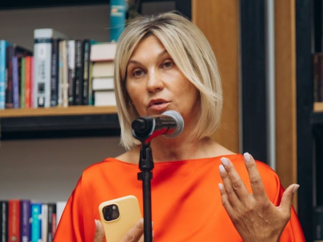 Нелюди б'ють показово й зухвало. Бо можуть, бо танці з бубнами щодо угод і перемир'я – сцянина в очі