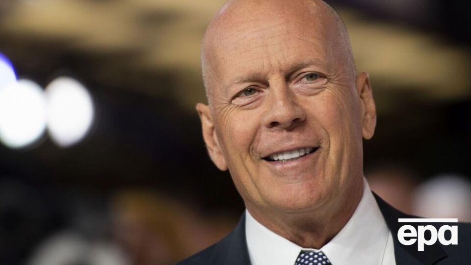 В марте 2022 года семья Уиллиса сообщила, что он болен