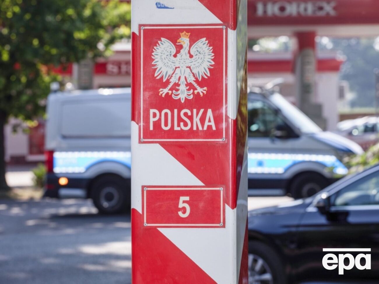 Пограничники пояснили, что информация о якобы поиске "запрещенных татуировок" и "проверке телефонов" является фейком