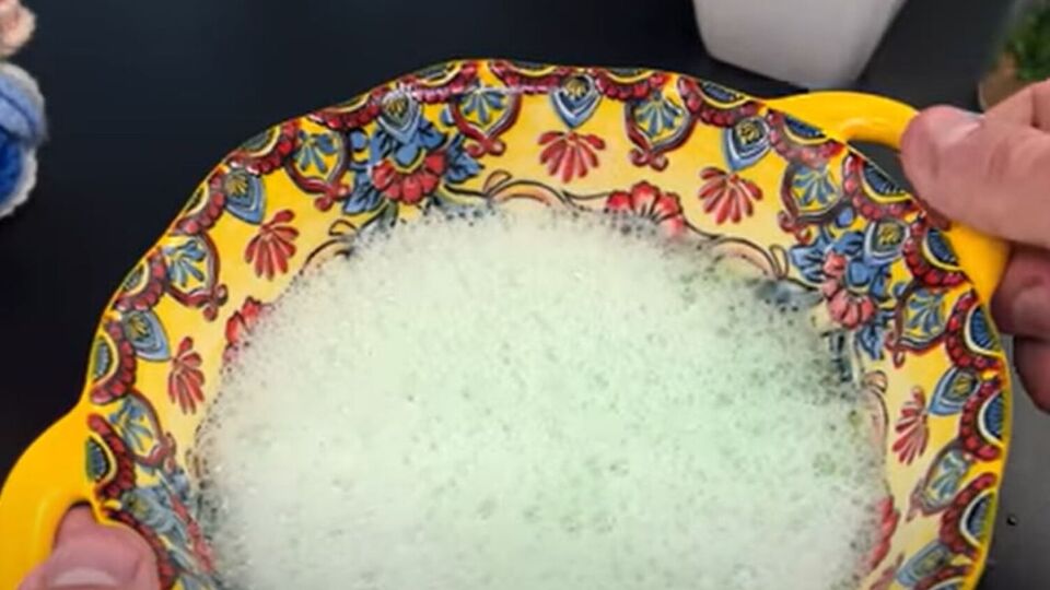 Все ингредиенты нужно смешать миксером