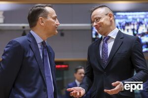 Сікорський відреагував на пост Сійярто