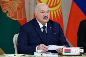 О диктатуре Лукашенко вспомнил на совещании о картофеле