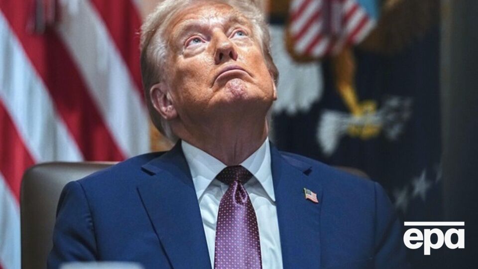 Трамп внимательно следит за ситуацией между РФ и Украиной, отметила его спикер