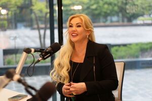 У квітні 2023 року Камалія повідомила, що розлучилася зі своїм чоловіком