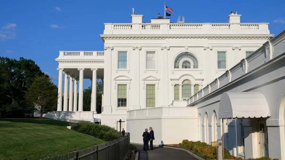 Трамп хочет регулировать стиль федеральных зданий