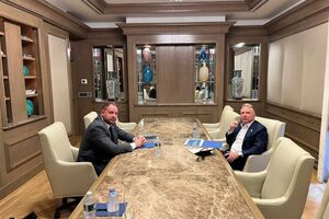 По итогам встречи с Виткоффом Ермак отметил готовность Украины обсуждать "самый широкий спектр вопросов"