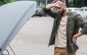 Слишком резкие повороты руля негативно влияют на гидроусилитель