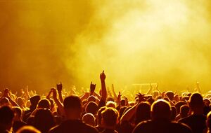 Поліція зупинила концерт