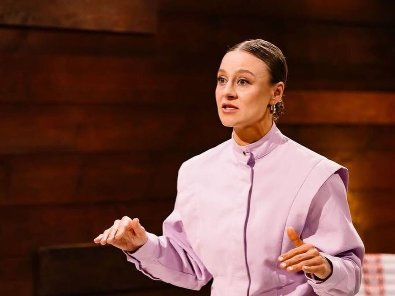 Мартыновская: Много работаю, беру кредит, скребу средства, чтобы наконец-то иметь собственное жилье