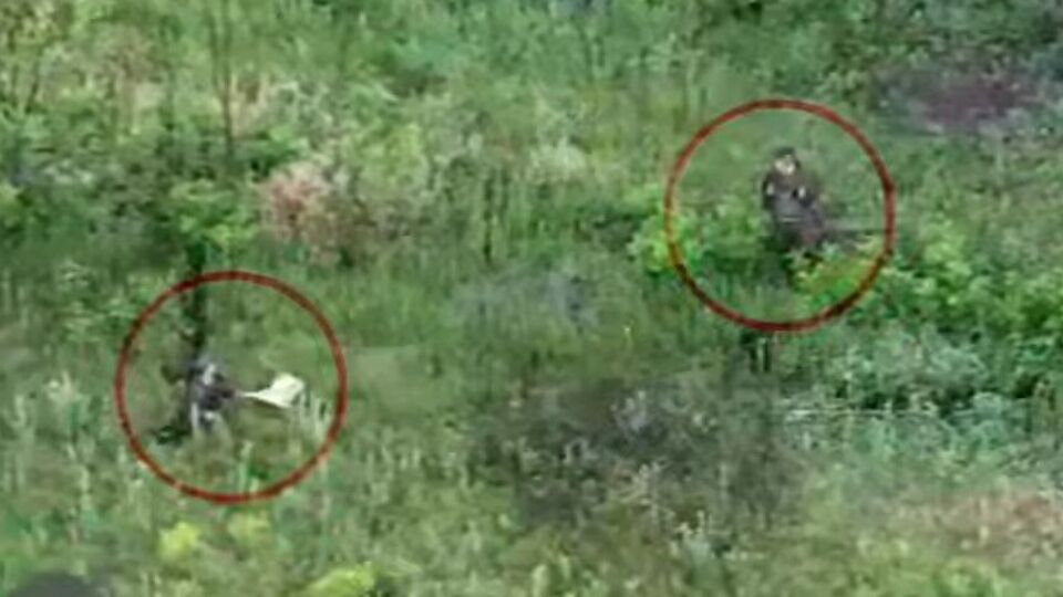 Бійці Першого механізованого батальйону 155-ої окремої механіхованої бригади імені Анни Київської взяли в полон двох росіян